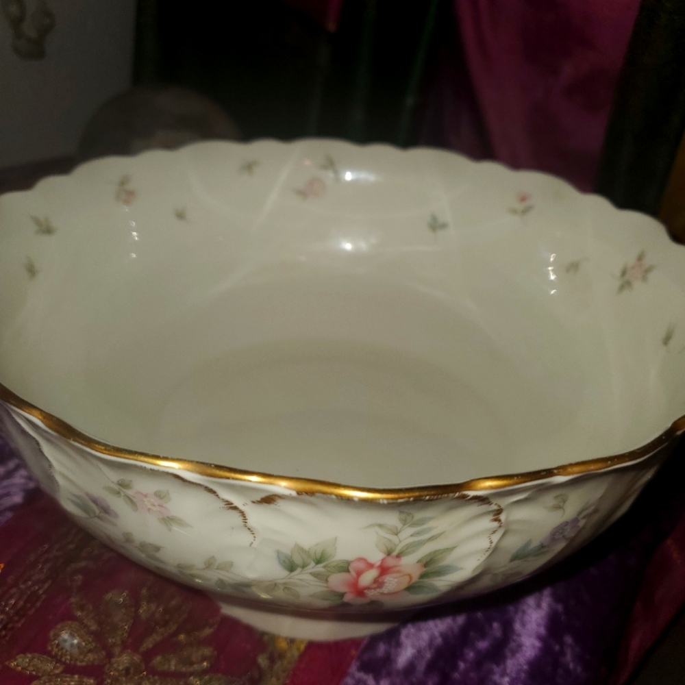 Mikasa Rememberance Ivory Bone China Japan salad wash serving bowl